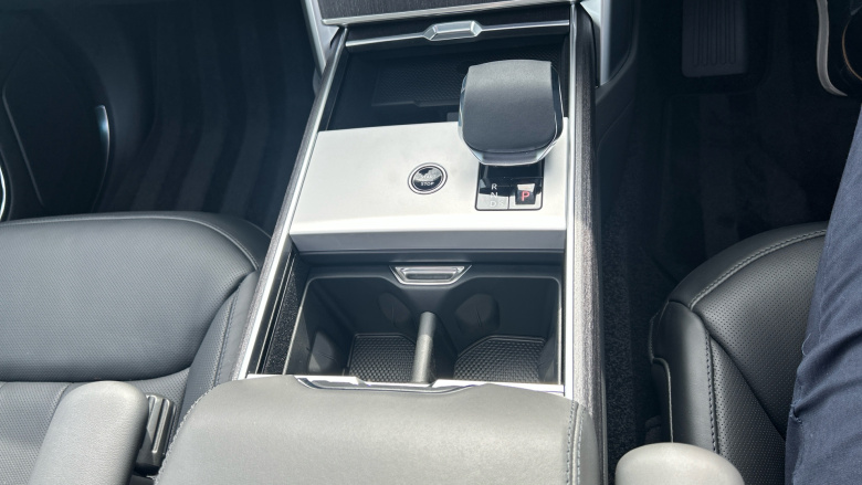 Land Rover Range Rover 3.0 P460e SE 4dr Auto Estate